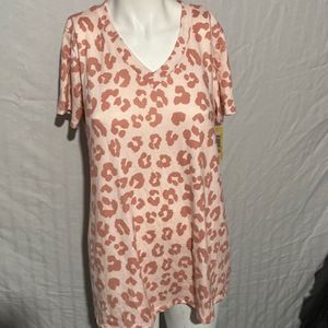 V-neck short sleeve pink animal print shirt